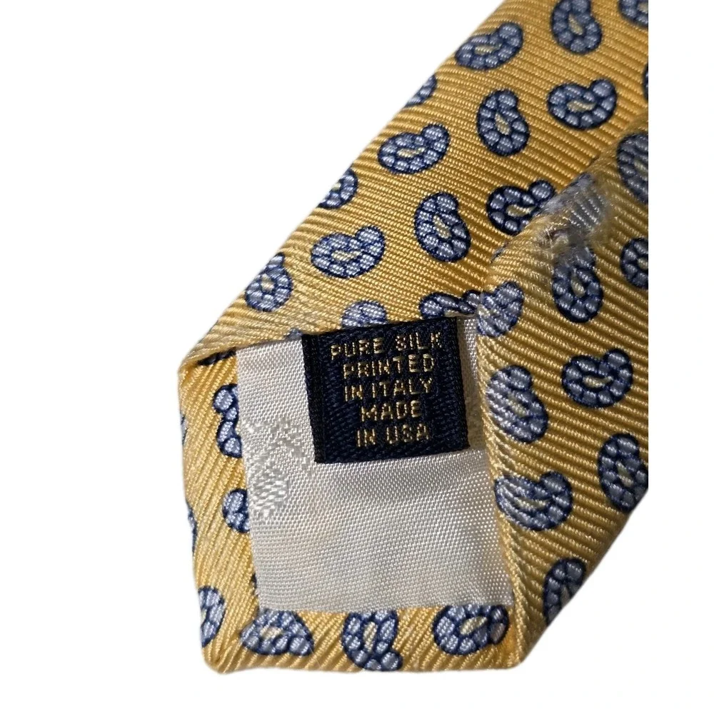 Brooks Brothers Men's Tie 100% Silk Gold/Yellow Blue Paisley Necktie